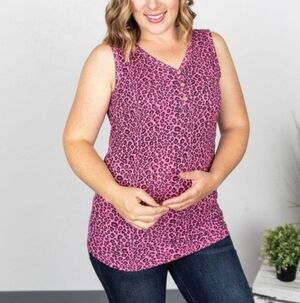 Michelle Mae Hot Pink Leopard Addison Henley Tank Women's Size Medium